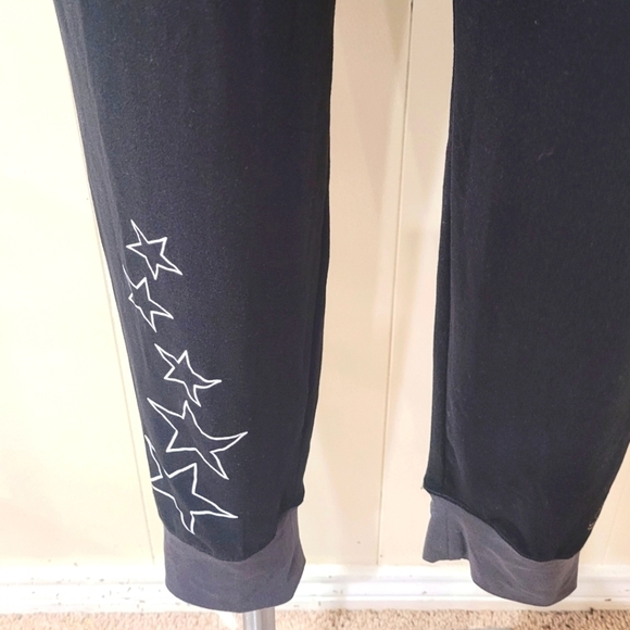 NWOT Cuddl Dud Shooting Stars Black Pajama Set Women's Sz M - Picture 9 of 11